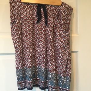 Patterned Comfortable Skirt